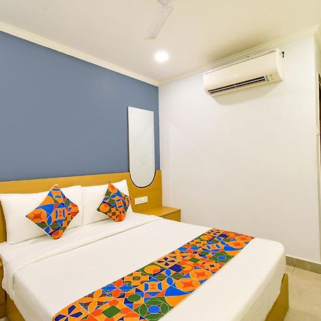 Fabhotel The Cinco Primera - Nr Kbr Park, Banjara Hills Hyderabad Esterno foto