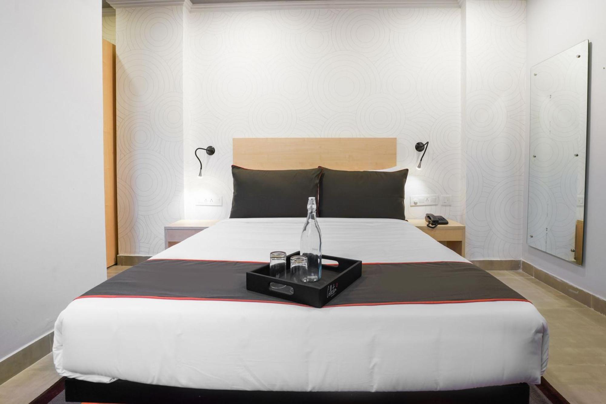 Fabhotel The Cinco Primera - Nr Kbr Park, Banjara Hills Hyderabad Esterno foto