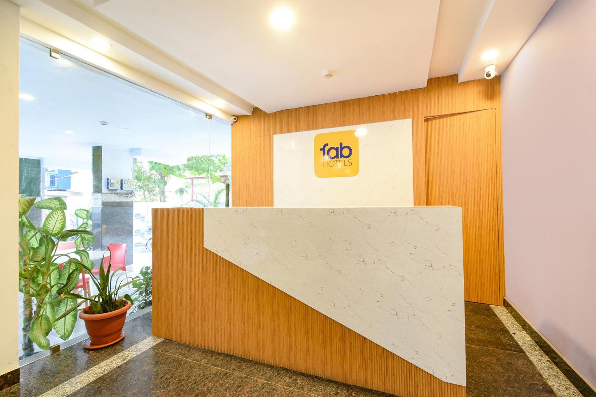 Fabhotel The Cinco Primera - Nr Kbr Park, Banjara Hills Hyderabad Esterno foto