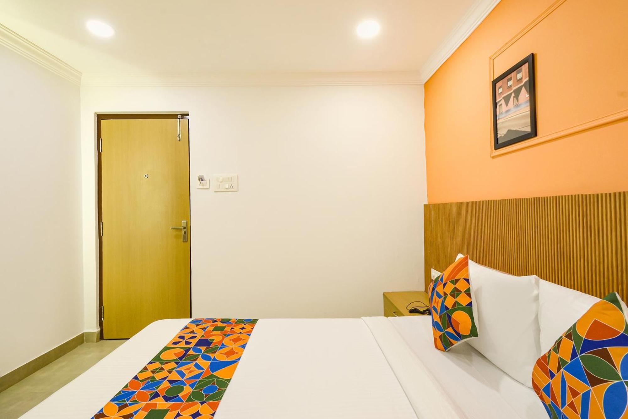 Fabhotel The Cinco Primera - Nr Kbr Park, Banjara Hills Hyderabad Esterno foto