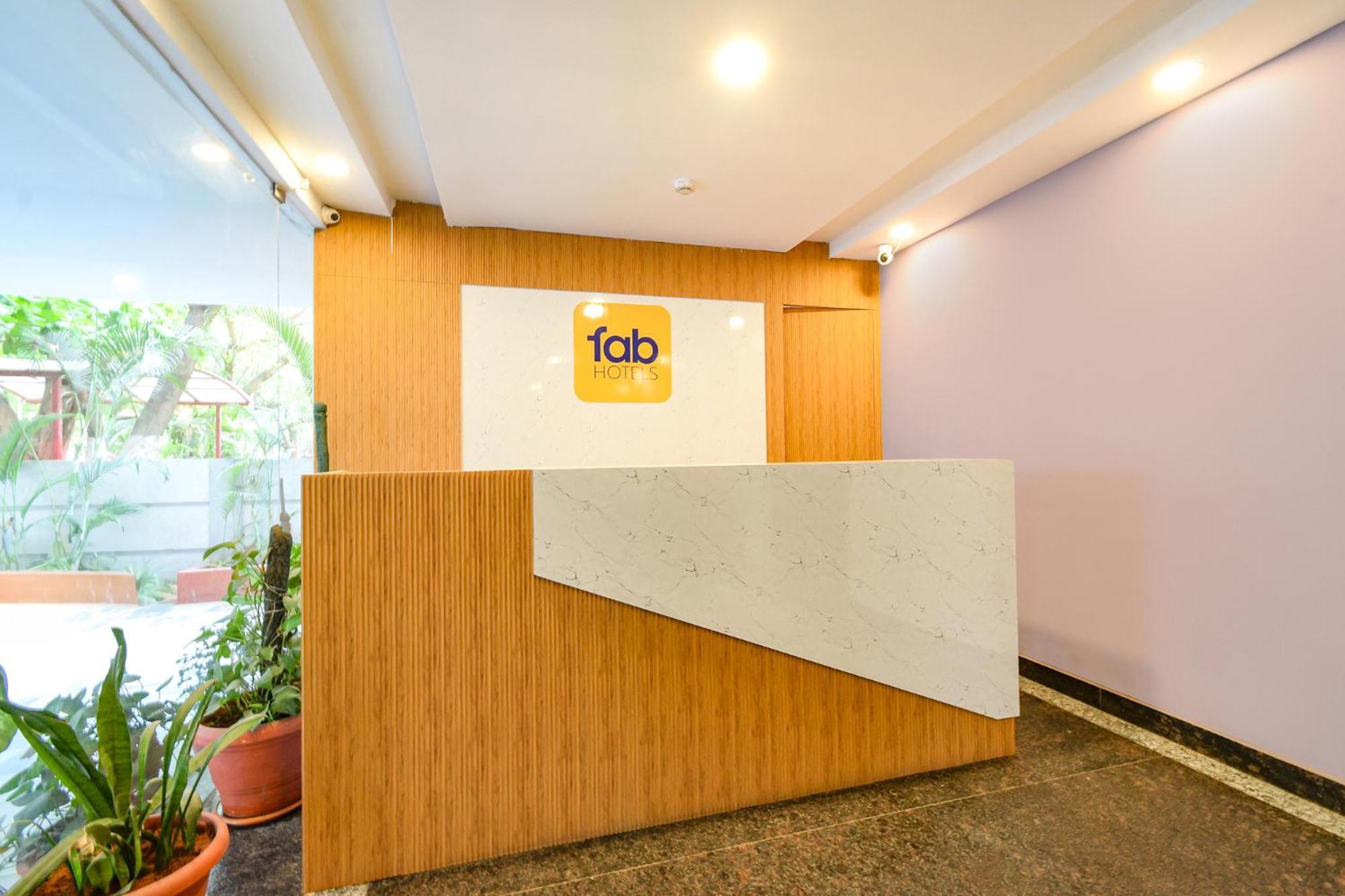 Fabhotel The Cinco Primera - Nr Kbr Park, Banjara Hills Hyderabad Esterno foto