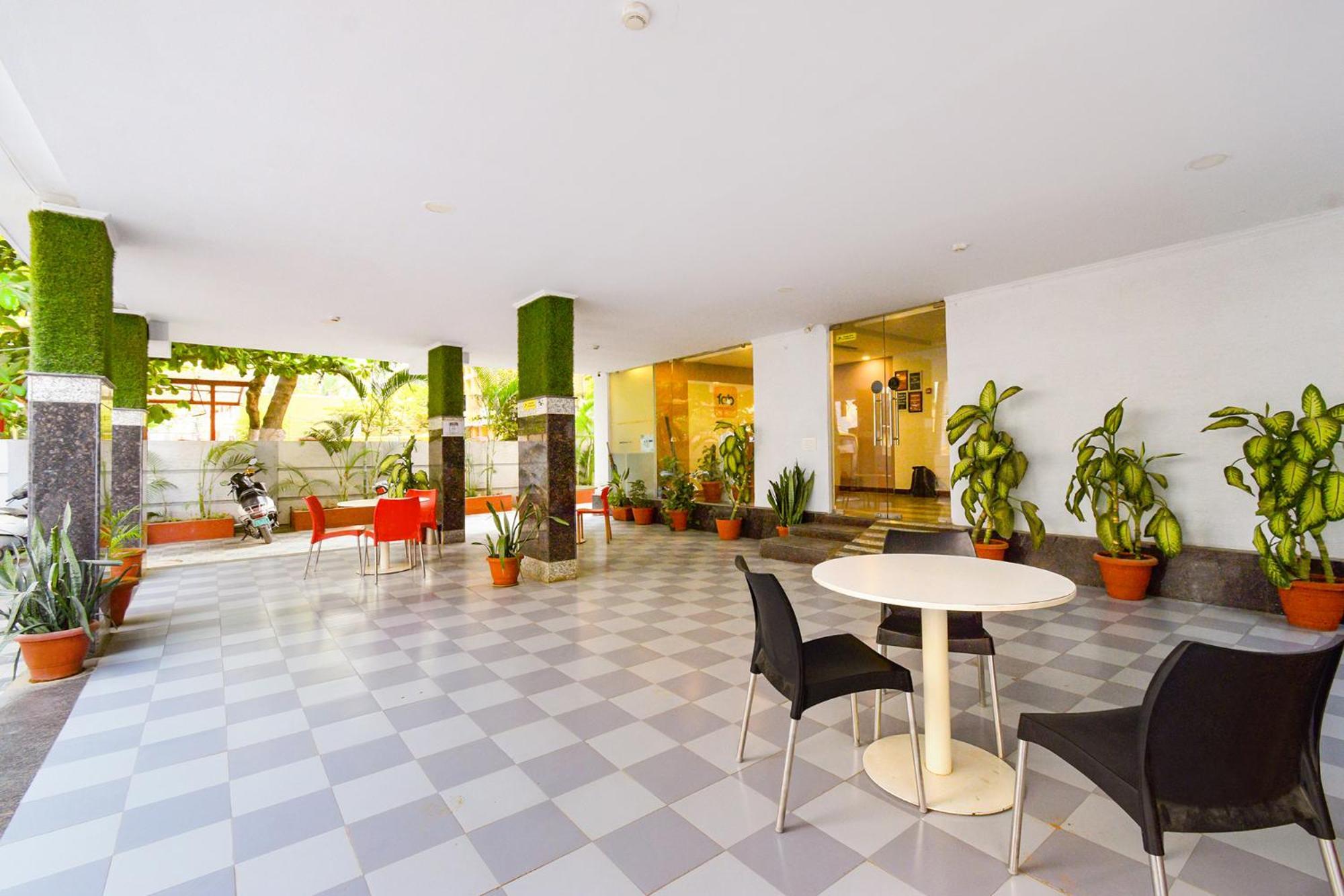 Fabhotel The Cinco Primera - Nr Kbr Park, Banjara Hills Hyderabad Esterno foto