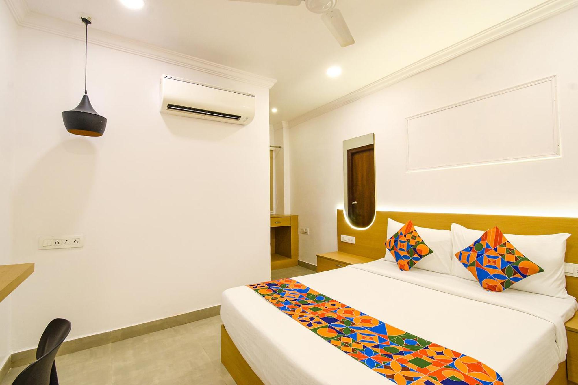Fabhotel The Cinco Primera - Nr Kbr Park, Banjara Hills Hyderabad Esterno foto