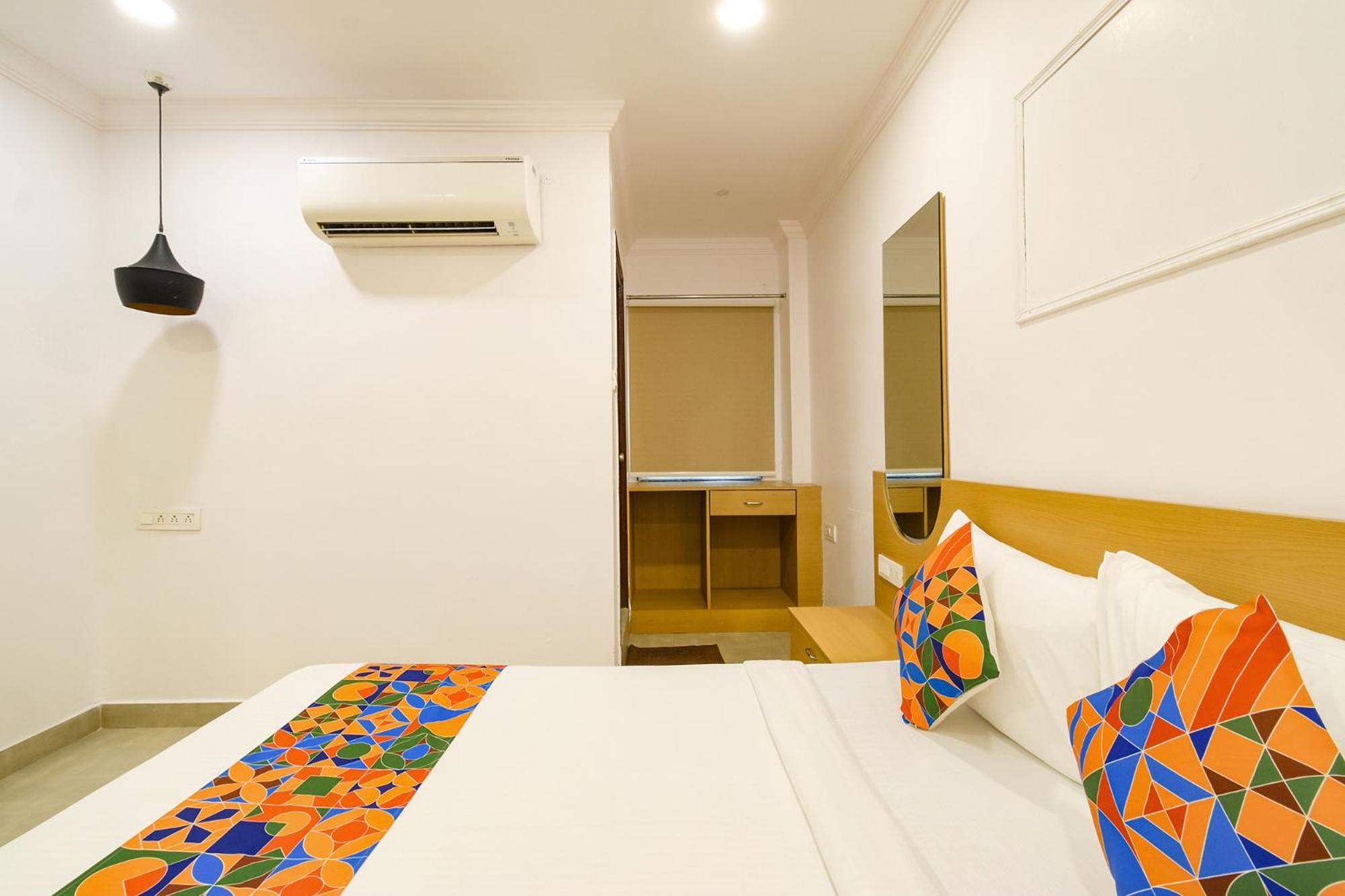 Fabhotel The Cinco Primera - Nr Kbr Park, Banjara Hills Hyderabad Esterno foto