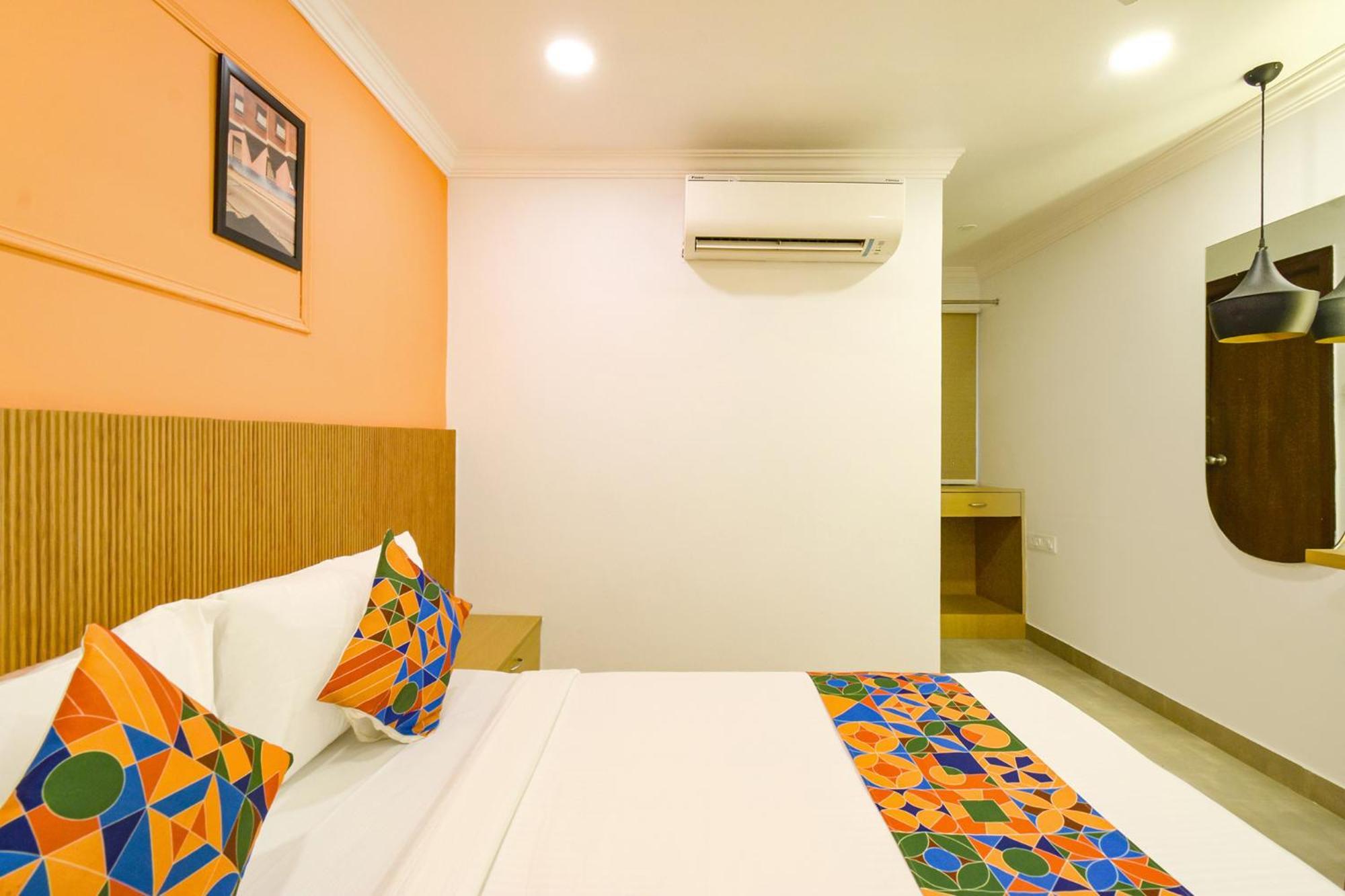Fabhotel The Cinco Primera - Nr Kbr Park, Banjara Hills Hyderabad Esterno foto