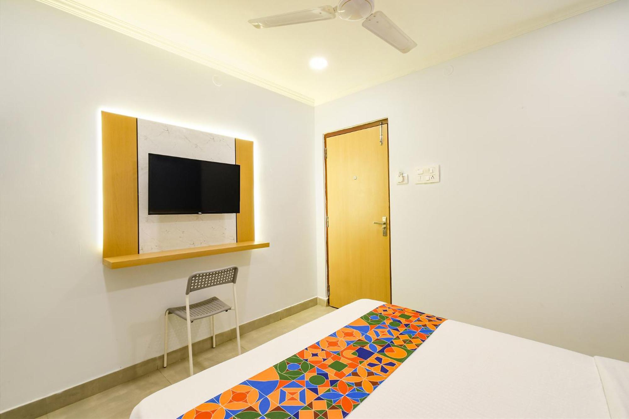 Fabhotel The Cinco Primera - Nr Kbr Park, Banjara Hills Hyderabad Esterno foto