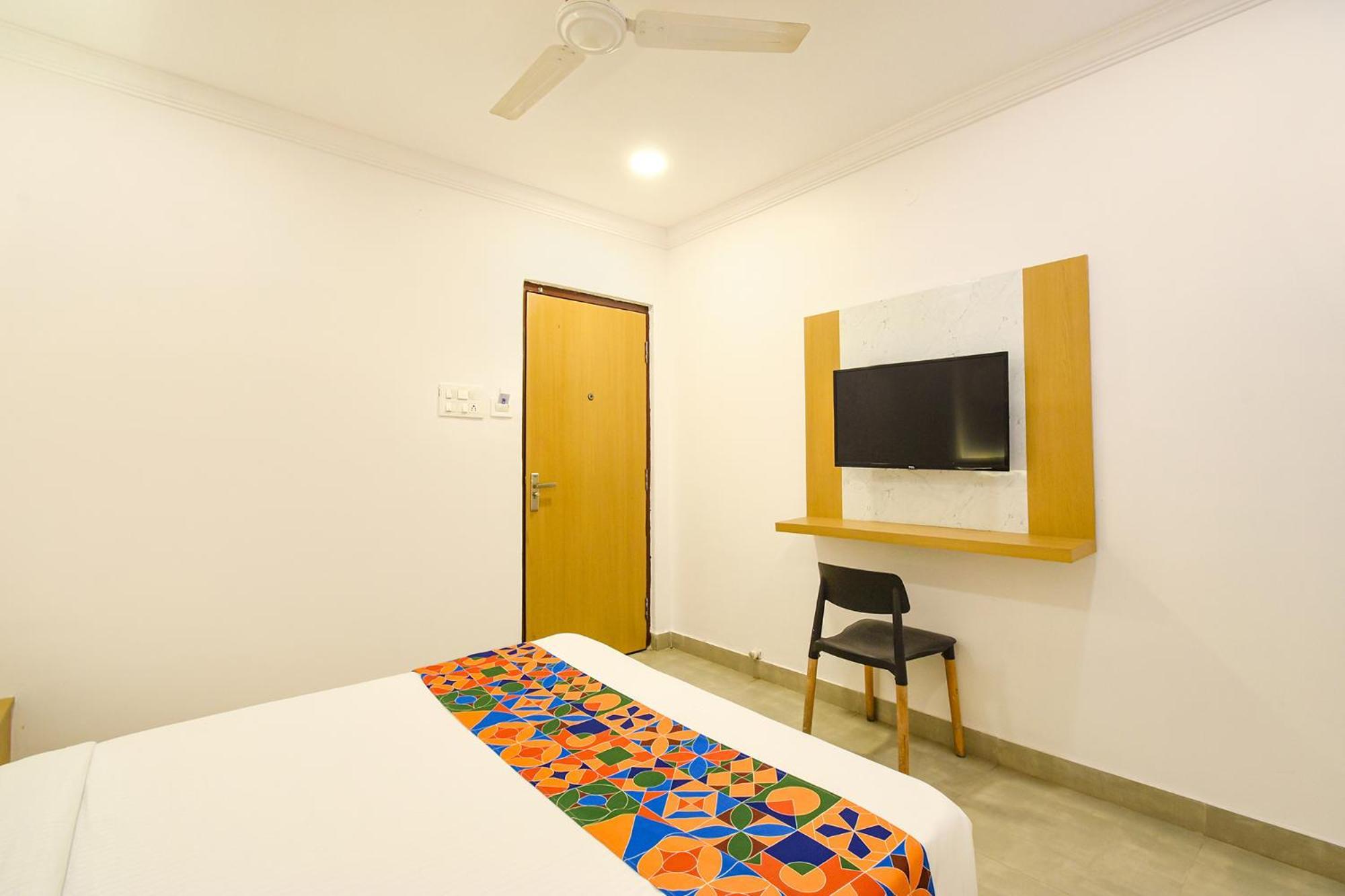 Fabhotel The Cinco Primera - Nr Kbr Park, Banjara Hills Hyderabad Esterno foto
