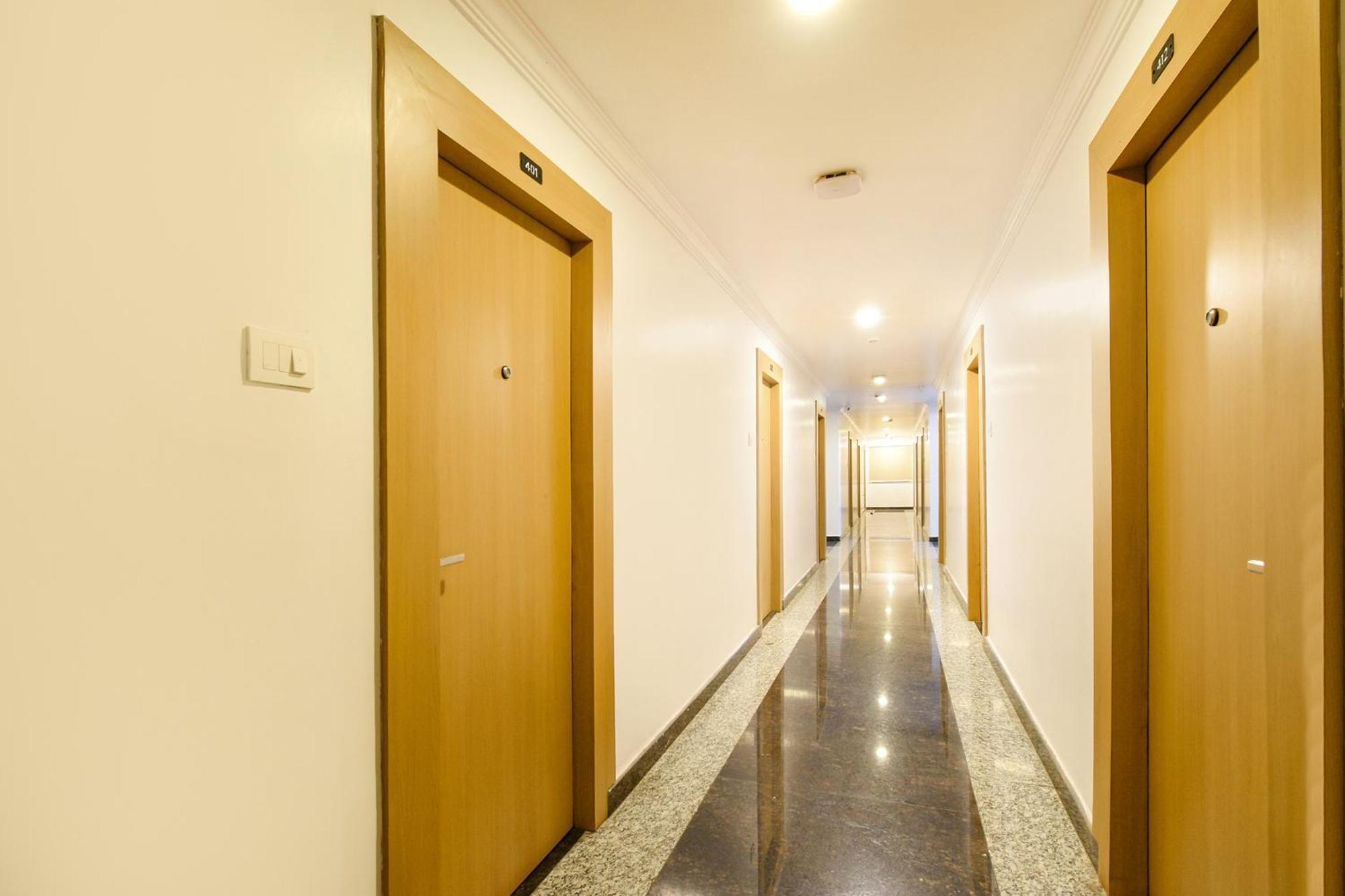 Fabhotel The Cinco Primera - Nr Kbr Park, Banjara Hills Hyderabad Esterno foto