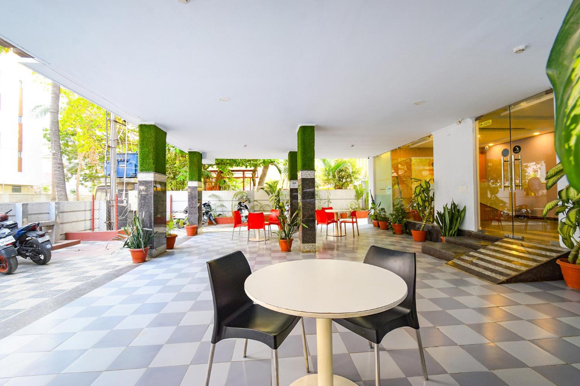 Fabhotel The Cinco Primera - Nr Kbr Park, Banjara Hills Hyderabad Esterno foto